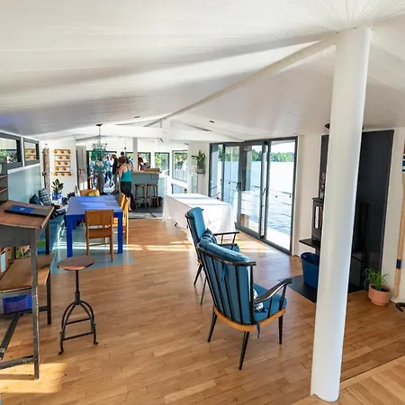 La Rivière House - Péniche Carpe Diem Nantes