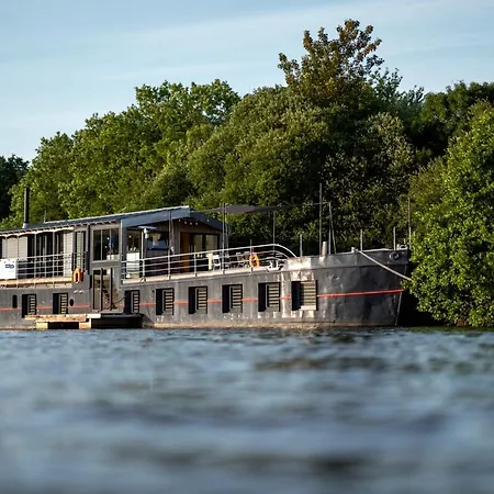Frühstückspension La Rivière House - Péniche Carpe Diem