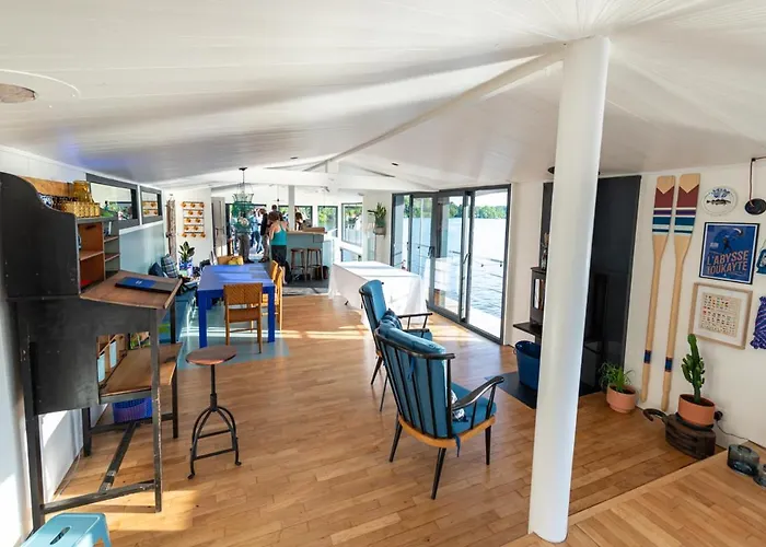 La Rivière House - Péniche Carpe Diem Nantes