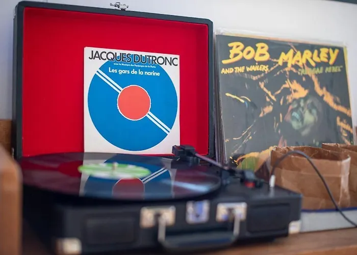 La Riviere House - Peniche Carpe Diem Alojamento de Acomodação e Pequeno-almoço 3*